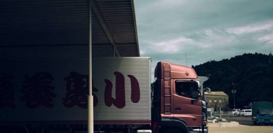 Logistyka kontraktowa – wady i zalety
